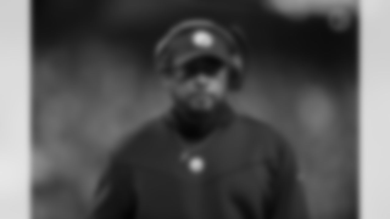 Pittsburgh Steelers Head Coach Mike Tomlin during a regular season game between the Pittsburgh Steelers and the Kansas City Chiefs, Sunday, Dec. 26, 2021 in Kansas City, MO. The Chiefs beat the Steelers 36-10. (Karl Roser / Pittsburgh Steelers)