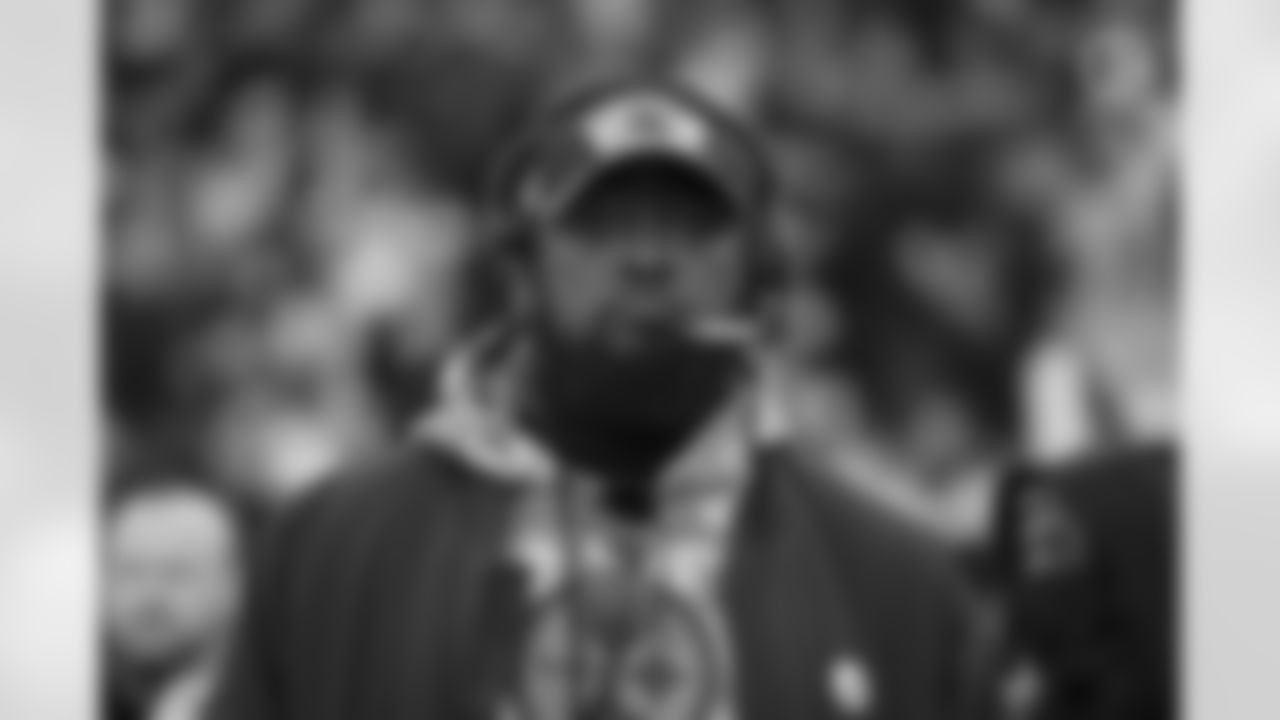 Pittsburgh Steelers Head Coach Mike Tomlin during a regular season game between the Pittsburgh Steelers and the Detroit Lions, Sunday, Nov. 14, 2021 in Pittsburgh, PA. The Steelers and the Lions tied in OT 16-16. (Caitlyn Epes / Pittsburgh Steelers)