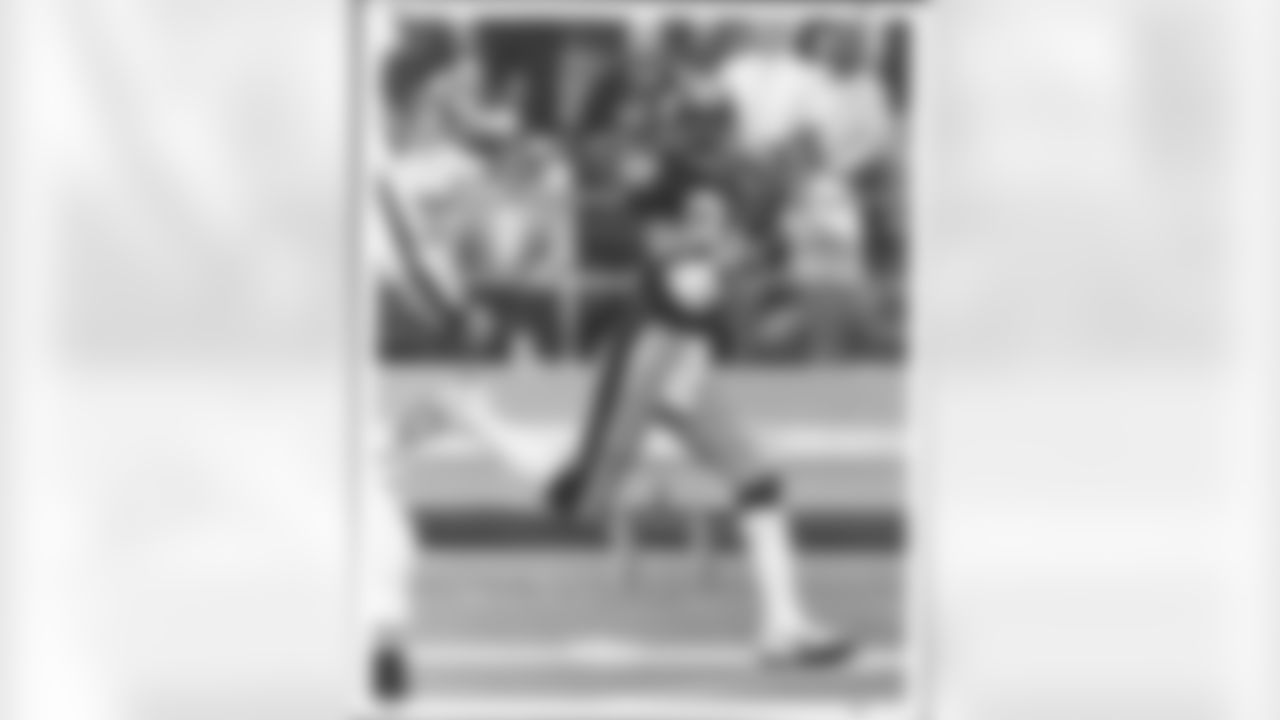 537 career receptions.