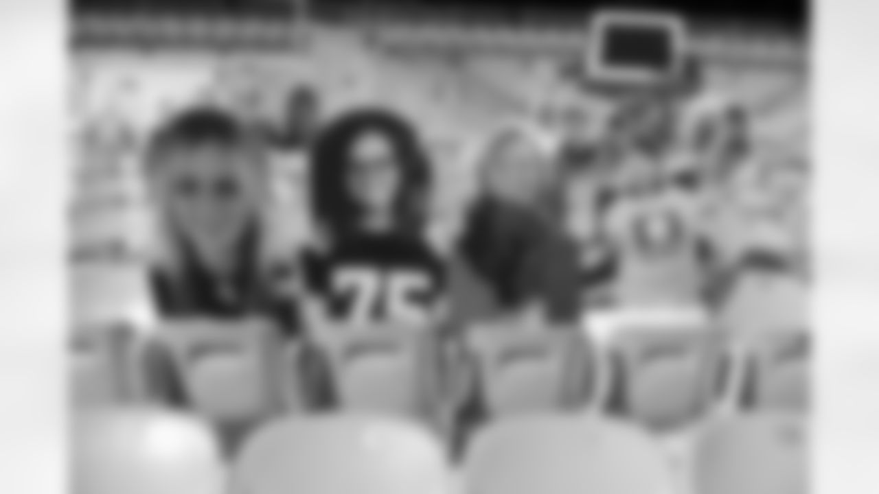 Fan cutouts at Heinz Field on Friday, Nov. 13, 2020 in Pittsburgh, PA. (Caitlyn Epes / Pittsburgh Steelers)