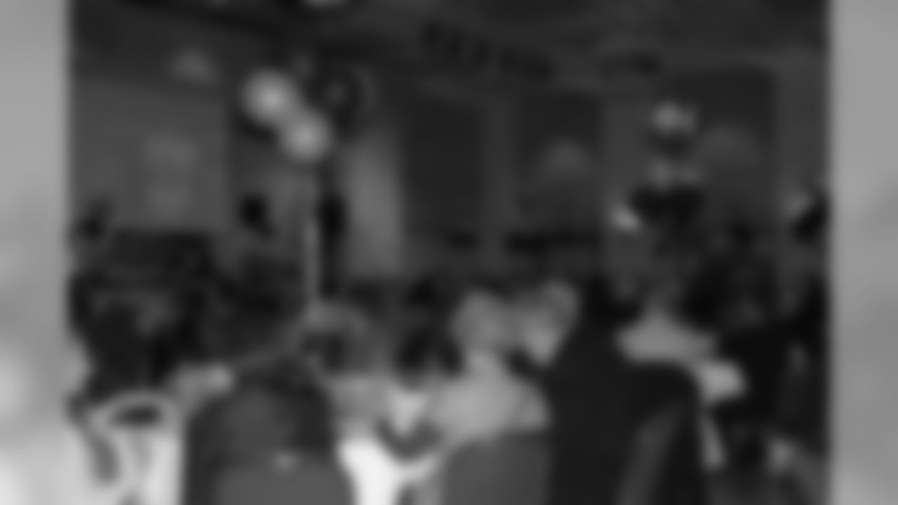 09_Gridiron_Taste and Talent