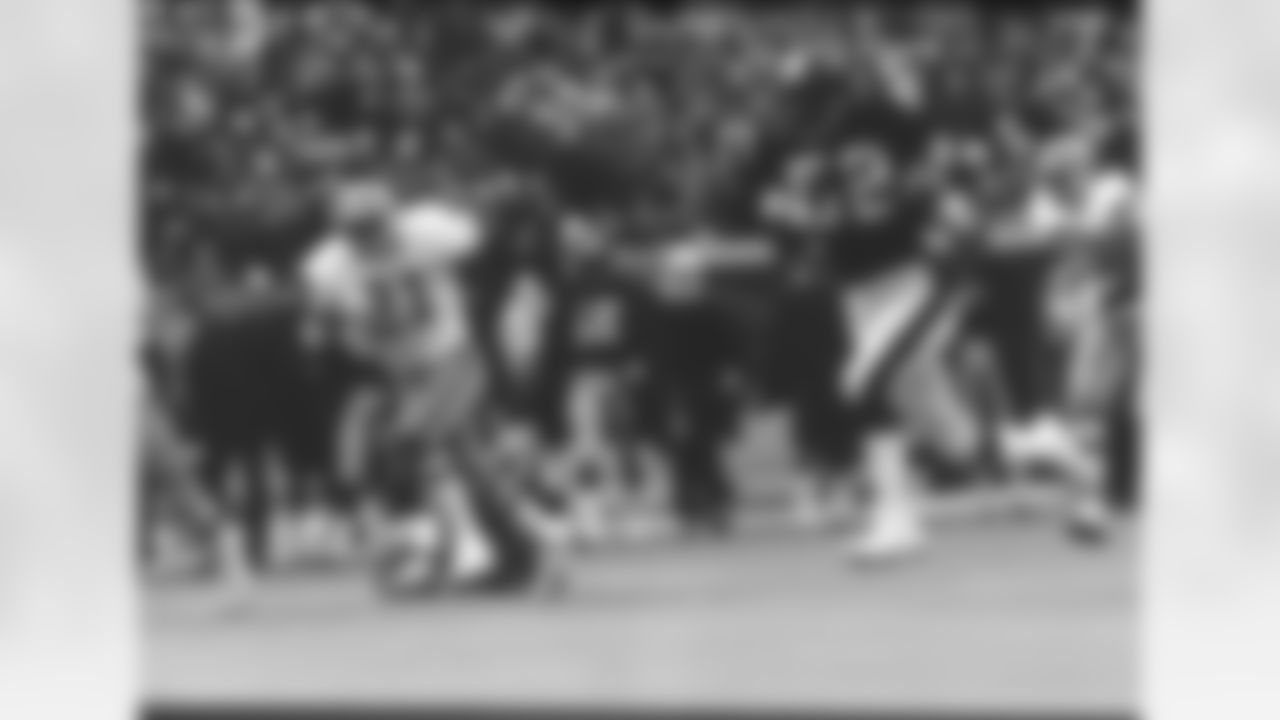 537 career receptions.