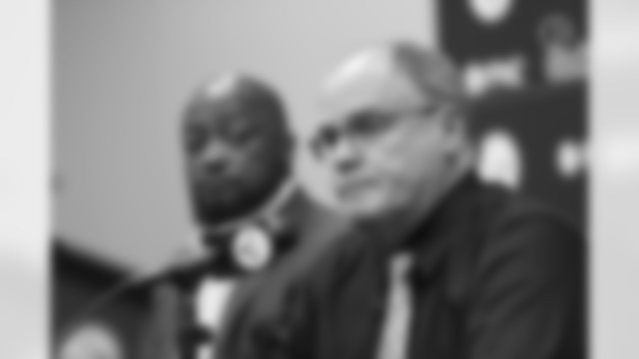 Pittsburgh Steelers Head Coach Mike Tomlin and General Manager Kevin Colbert speak at a press conference following the first-round selection during the NFL Draft at the UPMC Rooney Sports Complex, Thursday, April 28, 2022 in Pittsburgh, PA. (Karl Roser / Pittsburgh Steelers)