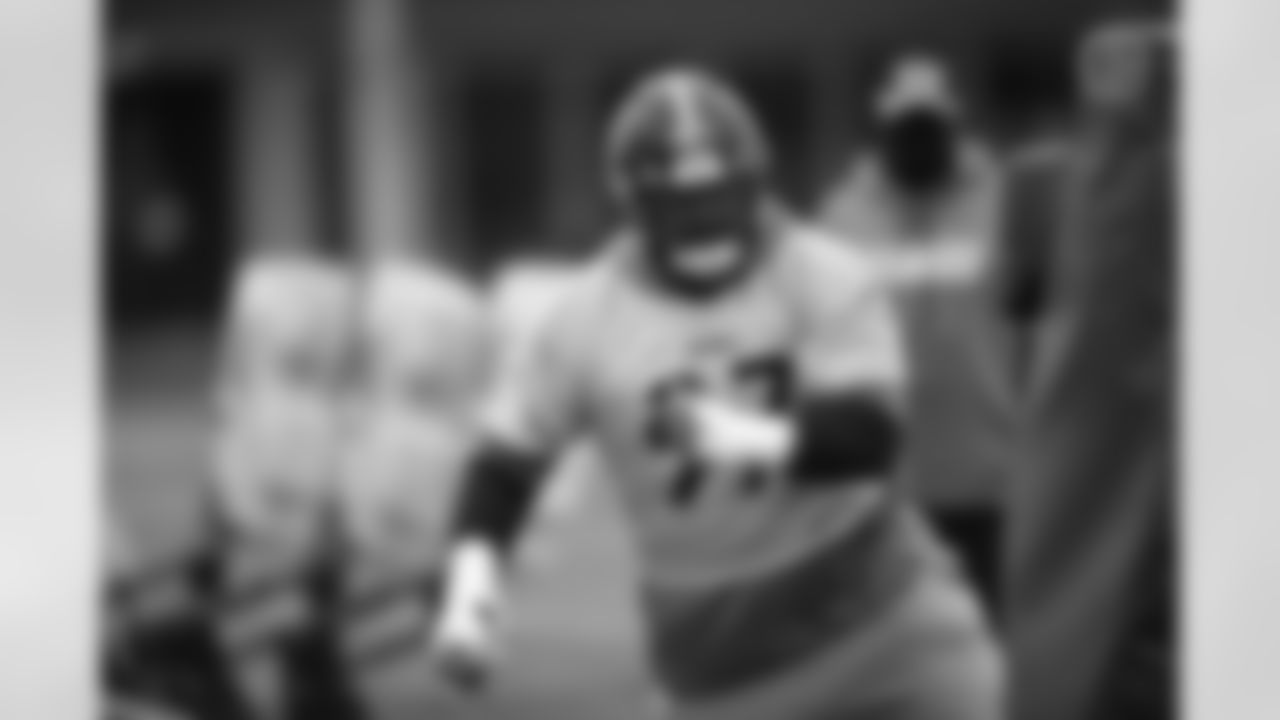 Pittsburgh Steelers defensive tackle Cameron Heyward (97) during practice at the UPMC Rooney Sports Complex preparing for a Wild Card Round matchup against the Kansas City Chiefs, Thursday, Jan. 13, 2022 in Pittsburgh, PA. (Karl Roser / Pittsburgh Steelers)