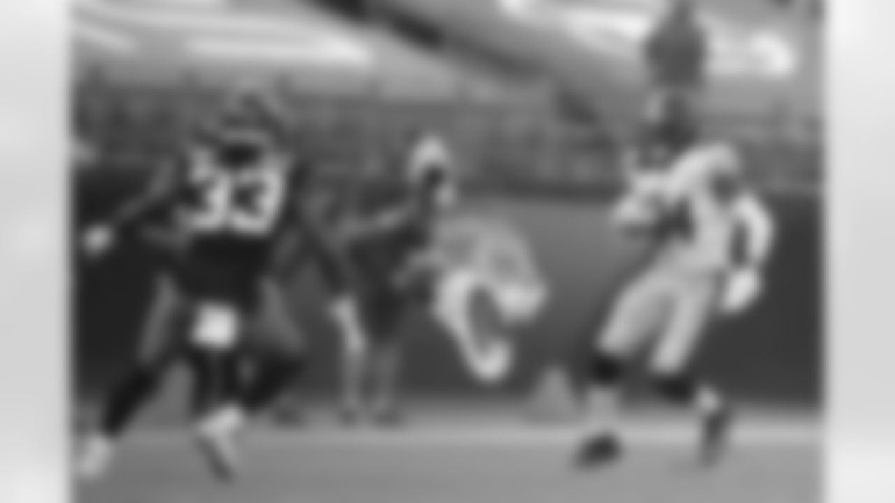 Pittsburgh Steelers safety Terrell Edmunds (34) intercepts a pass during a regular season game between the Pittsburgh Steelers and the Jacksonville Jaguars, Sunday, Nov. 22, 2020 in Jacksonville, FL. The Steelers defeated the Jaguars 27-3. (Karl Roser / Pittsburgh Steelers)