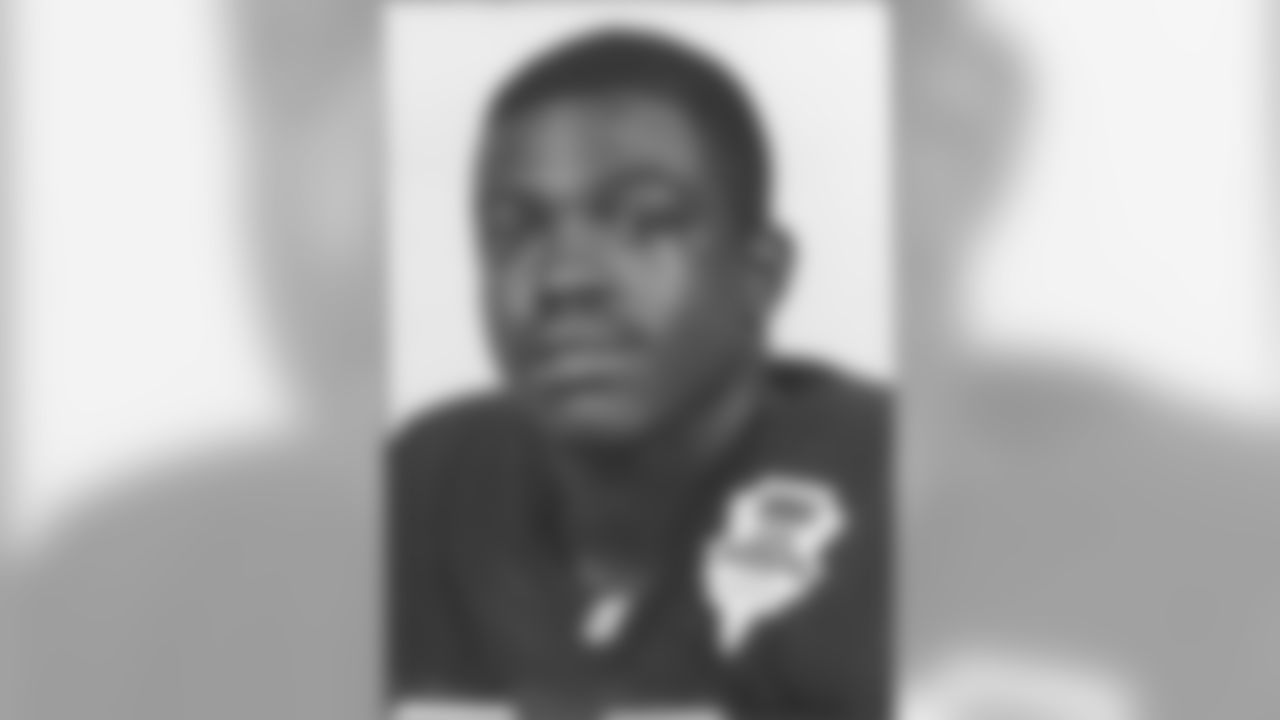Ernie Mills (91-96)