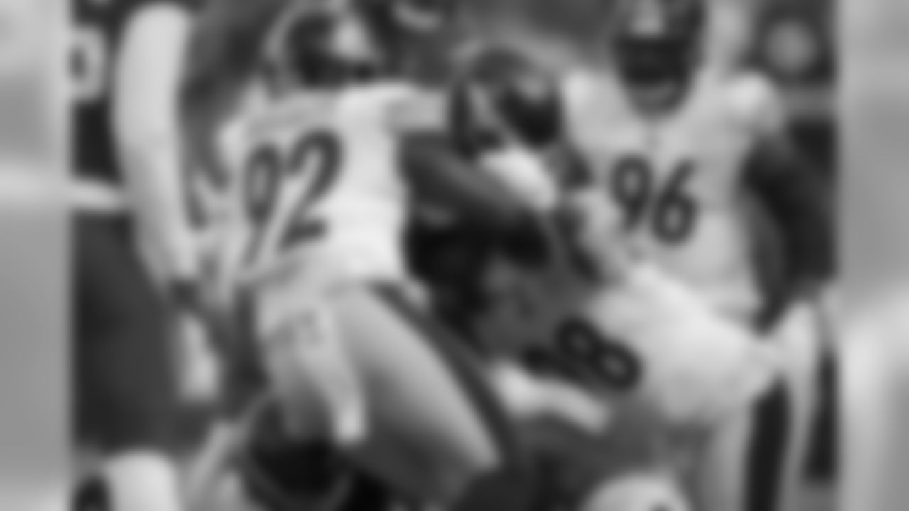 Ola Adeniyi and Vince Williams