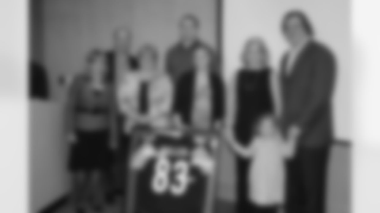 09_GlimmerOfHope_Check_Miller_dh_50