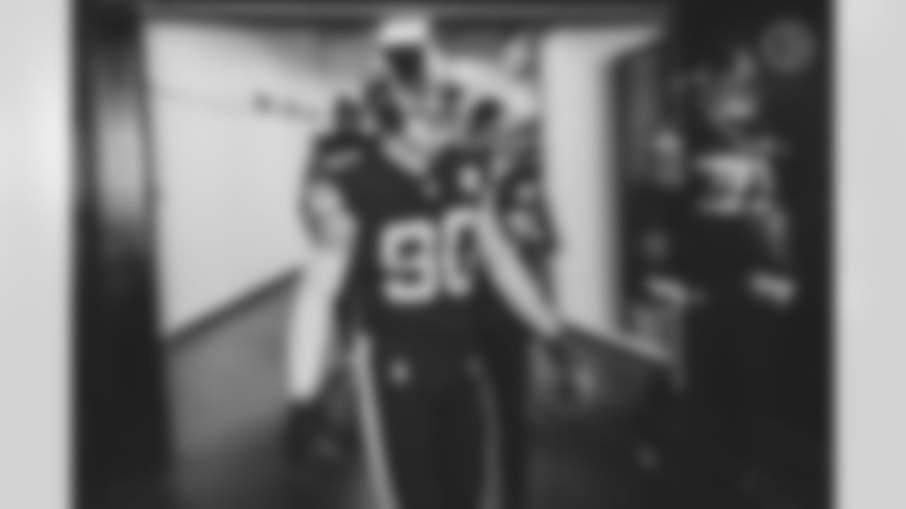 Pittsburgh Steelers linebacker T.J. Watt (90) during a regular season game between the Pittsburgh Steelers and the Baltimore Ravens, Wednesday, Dec. 2, 2020 in Pittsburgh, PA. The Steelers defeated the Ravens 19-14. (Karl Roser / Pittsburgh Steelers)