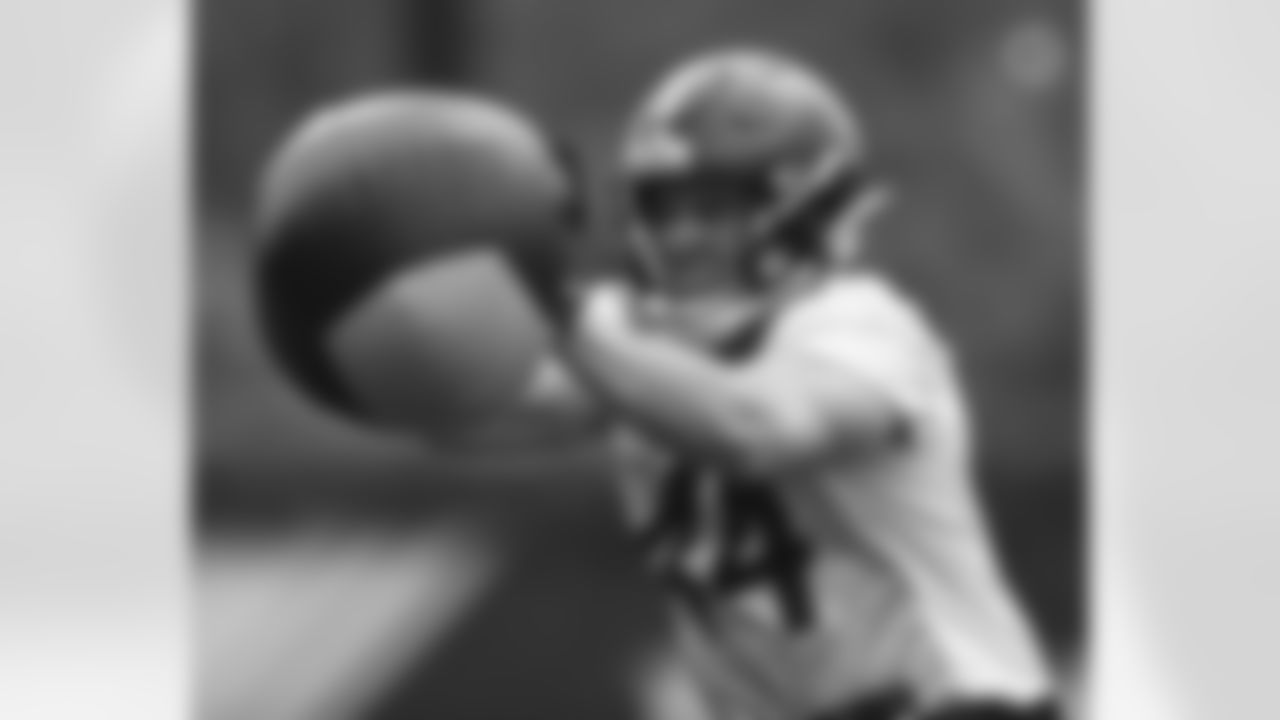 Pittsburgh Steelers fullback Derek Watt (44) participates in the Organized Team Activities (OTAs), Wednesday June 2, 2021 at the UPMC Rooney Sports Complex. (Karl Roser / Pittsburgh Steelers)