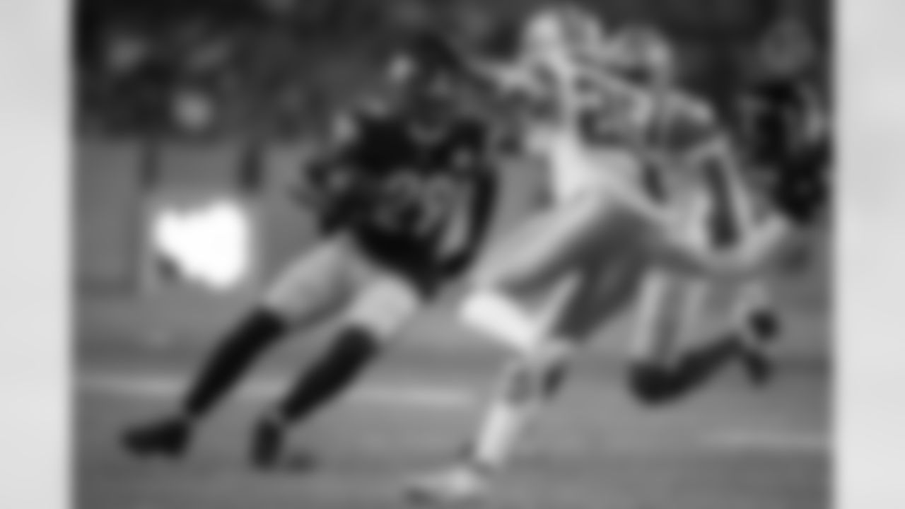 Pittsburgh Steelers running back Kalen Ballage (29) during a Hall of Fame game between the Pittsburgh Steelers and the Dallas Cowboys, Thursday, Aug. 5, 2021 in Canton, OH. The Steelers defeated the Cowboys 16-3. (Karl Roser / Pittsburgh Steelers)
