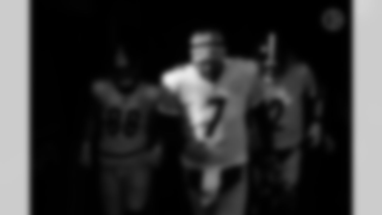 Pittsburgh Steelers quarterback Ben Roethlisberger (7) during a regular season game between the Pittsburgh Steelers and the Cincinnati Bengals, Sunday, Nov. 28, 2021 in Cincinnati, OH. (Caitlyn Epes / Pittsburgh Steelers)