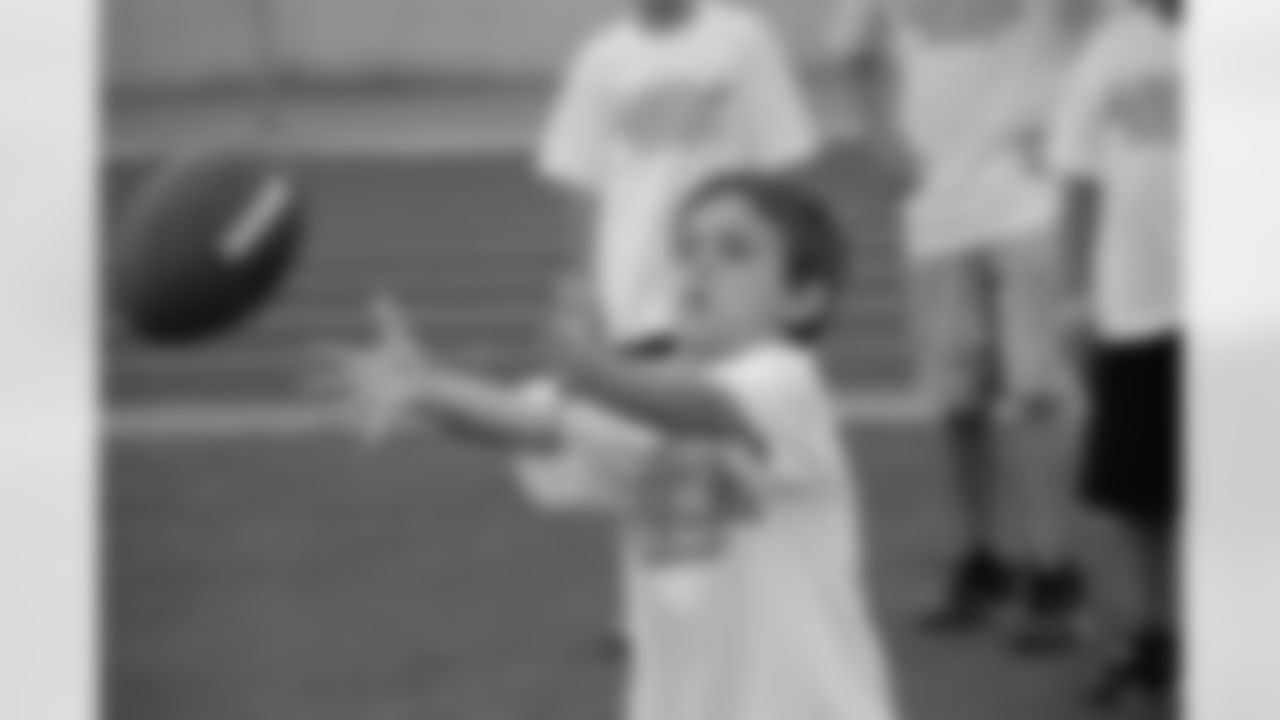 2010_steelers_youth_camp_calu