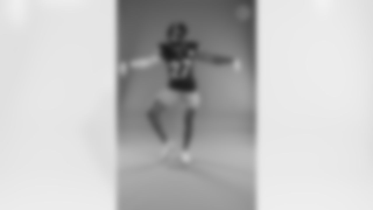 Pittsburgh Steelers linebacker Marcus Allen (27) poses for a photo during the Steelers 2021 media day, Friday, July 23, 2021 in Pittsburgh, PA. (Caitlyn Epes / Pittsburgh Steelers)