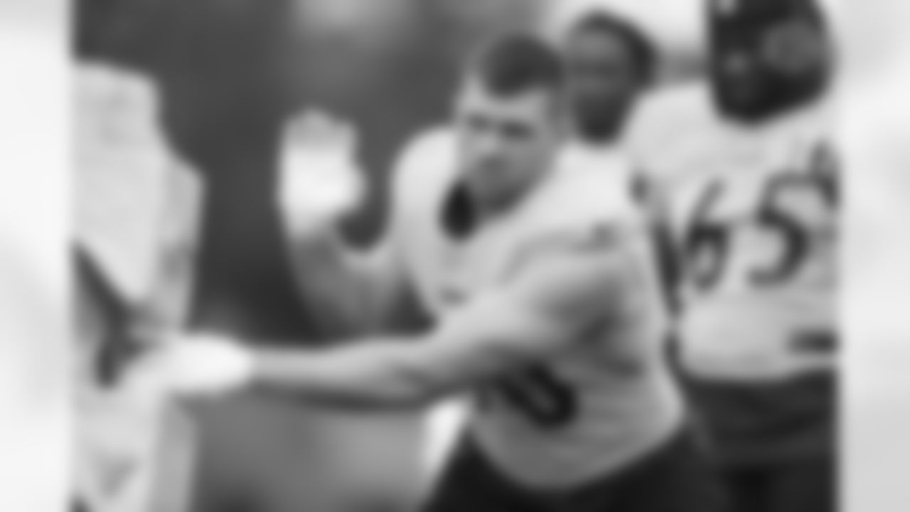 Pittsburgh Steelers linebacker T.J. Watt (90) trains at Saint Vincent College during the 2022 Steelers Training Camp on Friday, July 29, 2022 in Latrobe, PA. (Karl Roser / Pittsburgh Steelers)