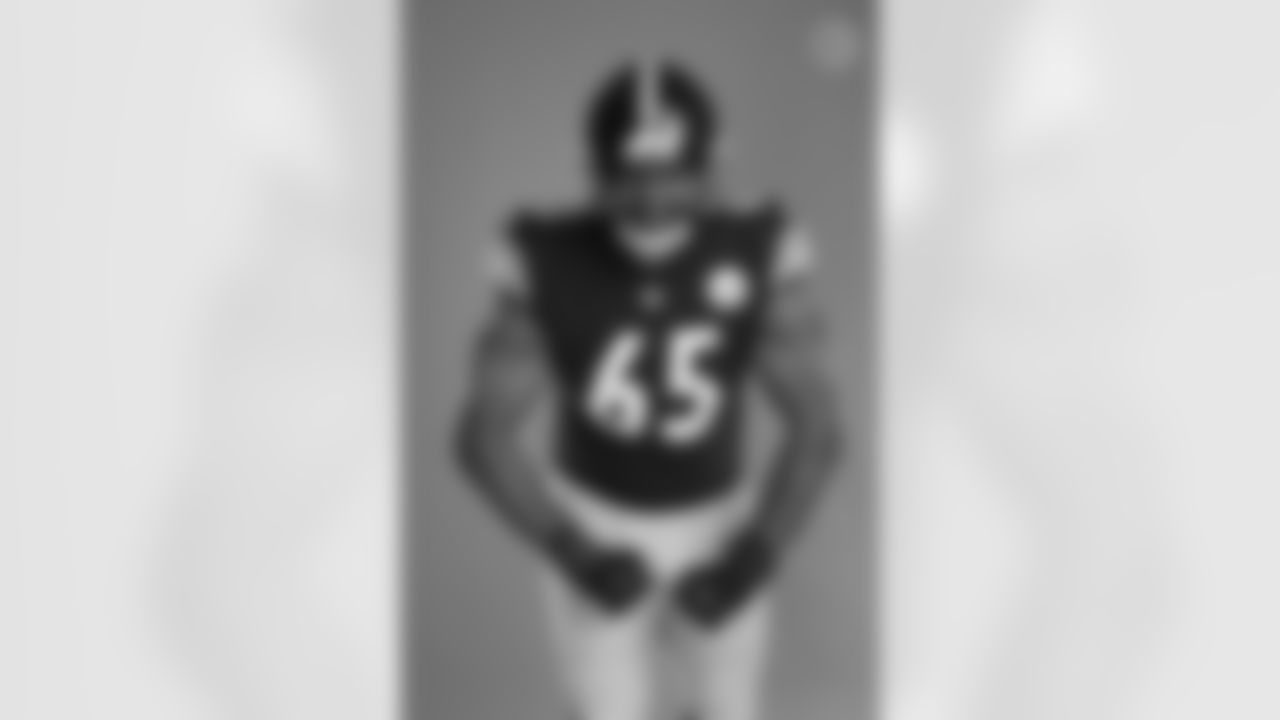 Pittsburgh Steelers offensive tackle Dan Moore Jr. (65) poses for a photo during the Steelers 2021 media day, Saturday, July 24, 2021 in Pittsburgh, PA. (Caitlyn Epes / Pittsburgh Steelers)