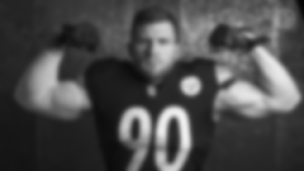 Pittsburgh Steelers linebacker T.J. Watt (90) poses for a photo during the Steelers 2021 media day, Saturday, July 24, 2021 in Pittsburgh, PA. (Karl Roser / Pittsburgh Steelers)