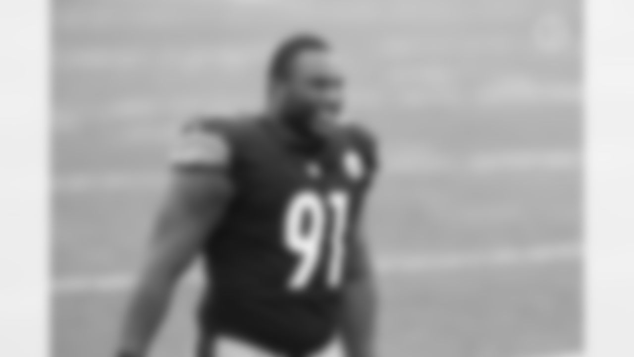 Pittsburgh Steelers defensive end Stephon Tuitt (91) during a regular season game between the Pittsburgh Steelers and the Houston Texans, Sunday, Sept. 27, 2020 in Pittsburgh, PA. The Steelers beat the Texans 28-21. (Jared Wickerham / Pittsburgh Steelers)