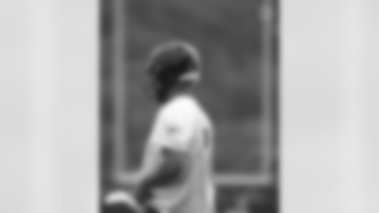 Pittsburgh Steelers quarterback Ben Roethlisberger (7) practices at the UPMC Rooney Sports Complex preparing for a Week 3 matchup against the Houston Texans, Thursday, Sept. 24, 2020 in Pittsburgh, PA. (Caitlyn Epes / Pittsburgh Steelers)