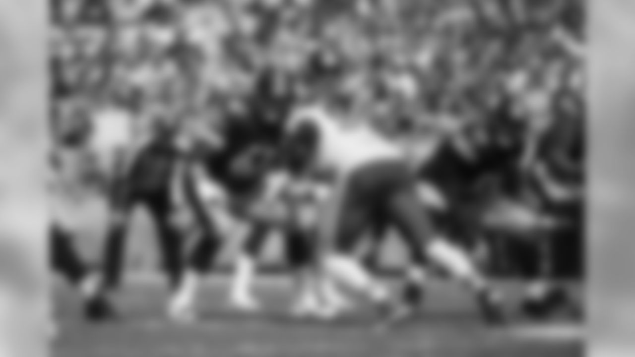 A 2018 Regular Season game between the Pittsburgh Steelers and the Kansas City Chiefs on Sunday, September 16, 2018.