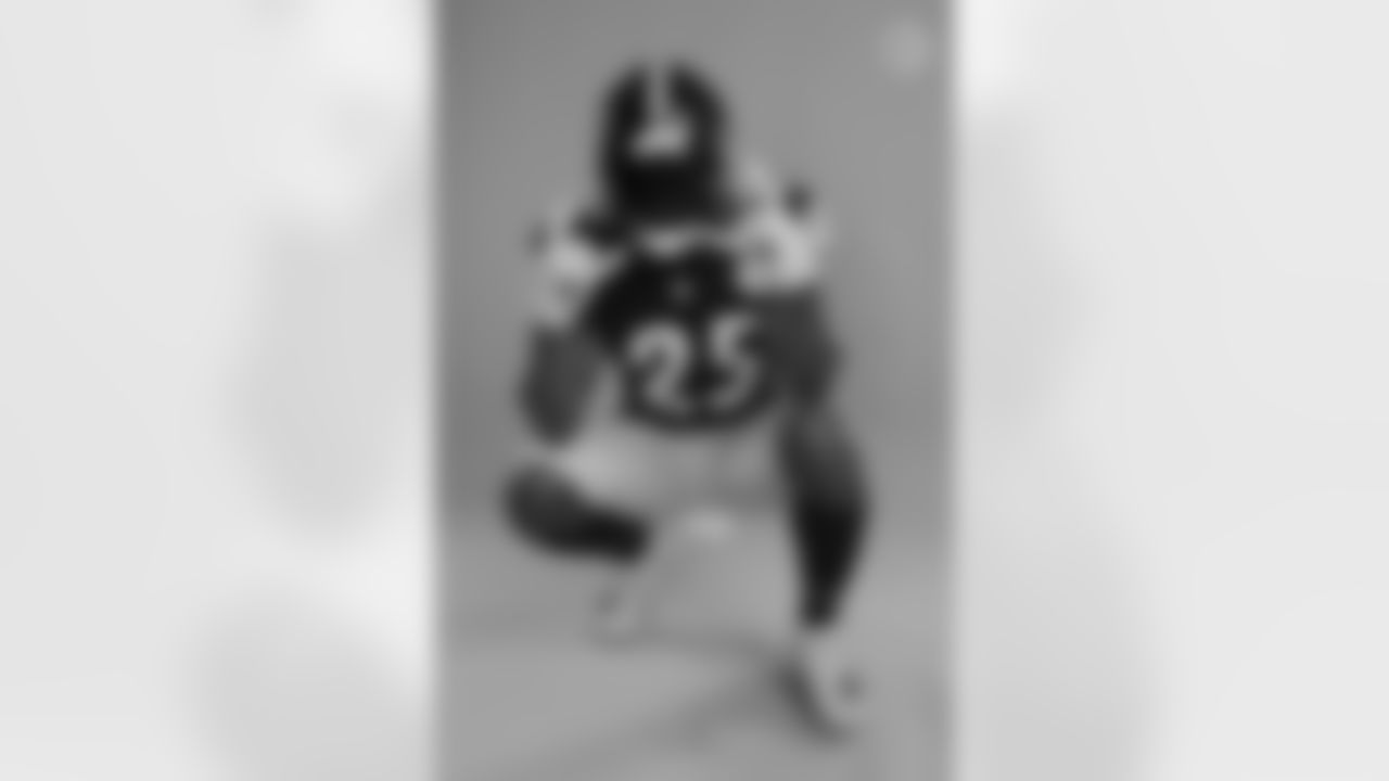 Pittsburgh Steelers safety Antoine Brooks Jr. (25) poses for a photo during the Steelers 2021 media day, Saturday, July 24, 2021 in Pittsburgh, PA. (Caitlyn Epes / Pittsburgh Steelers)