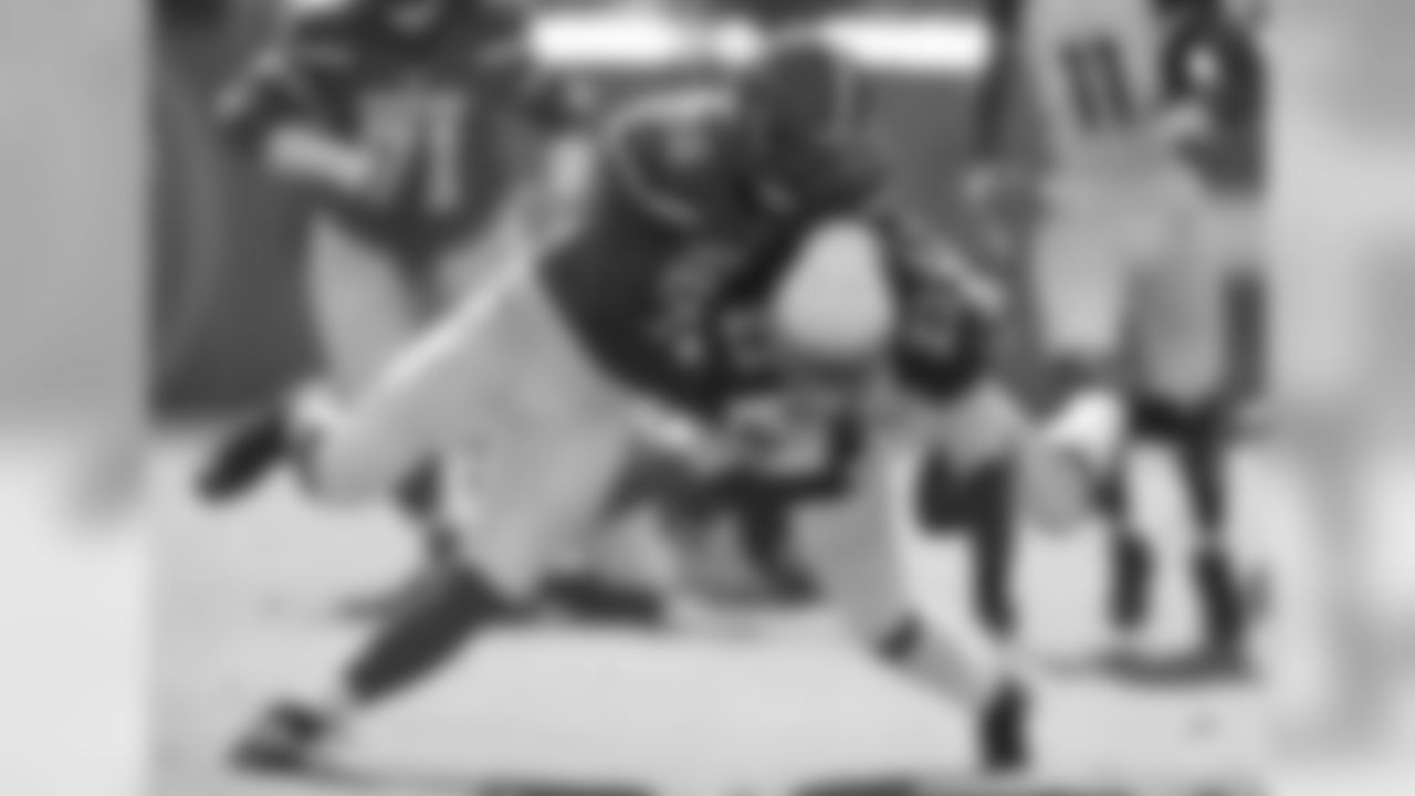 The Browns defense is led LB Karlos Dansby who has recorded 72 total tackles (42 solo and 30 assists) on the season. Dansby has also one of two Browns with two interceptions in 2015 (Gipson).