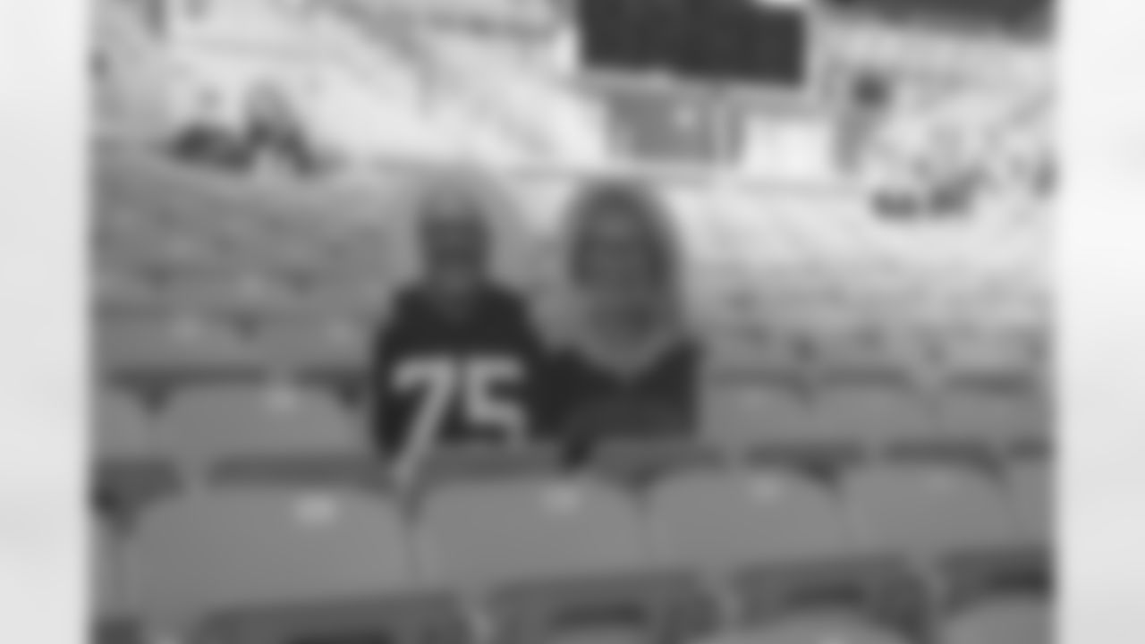 Fan cutouts at Heinz Field on Friday, Nov. 13, 2020 in Pittsburgh, PA. (Caitlyn Epes / Pittsburgh Steelers)