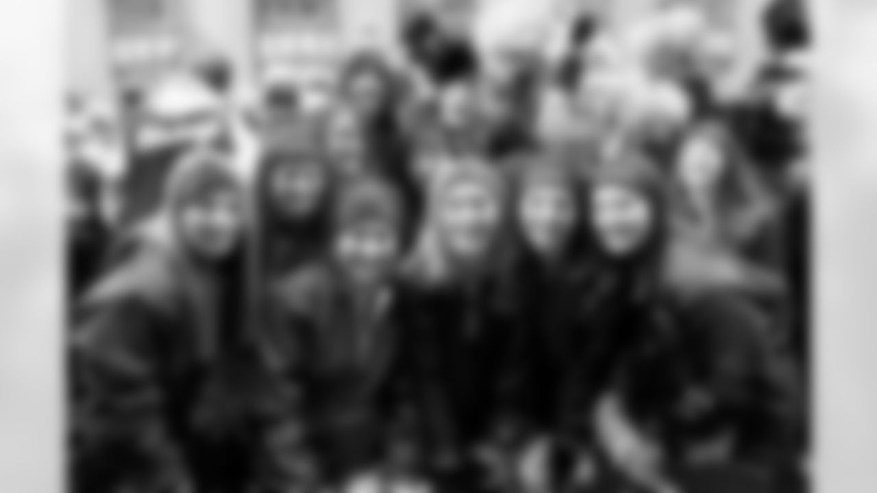 08_SB_CityPepRally_dh_036