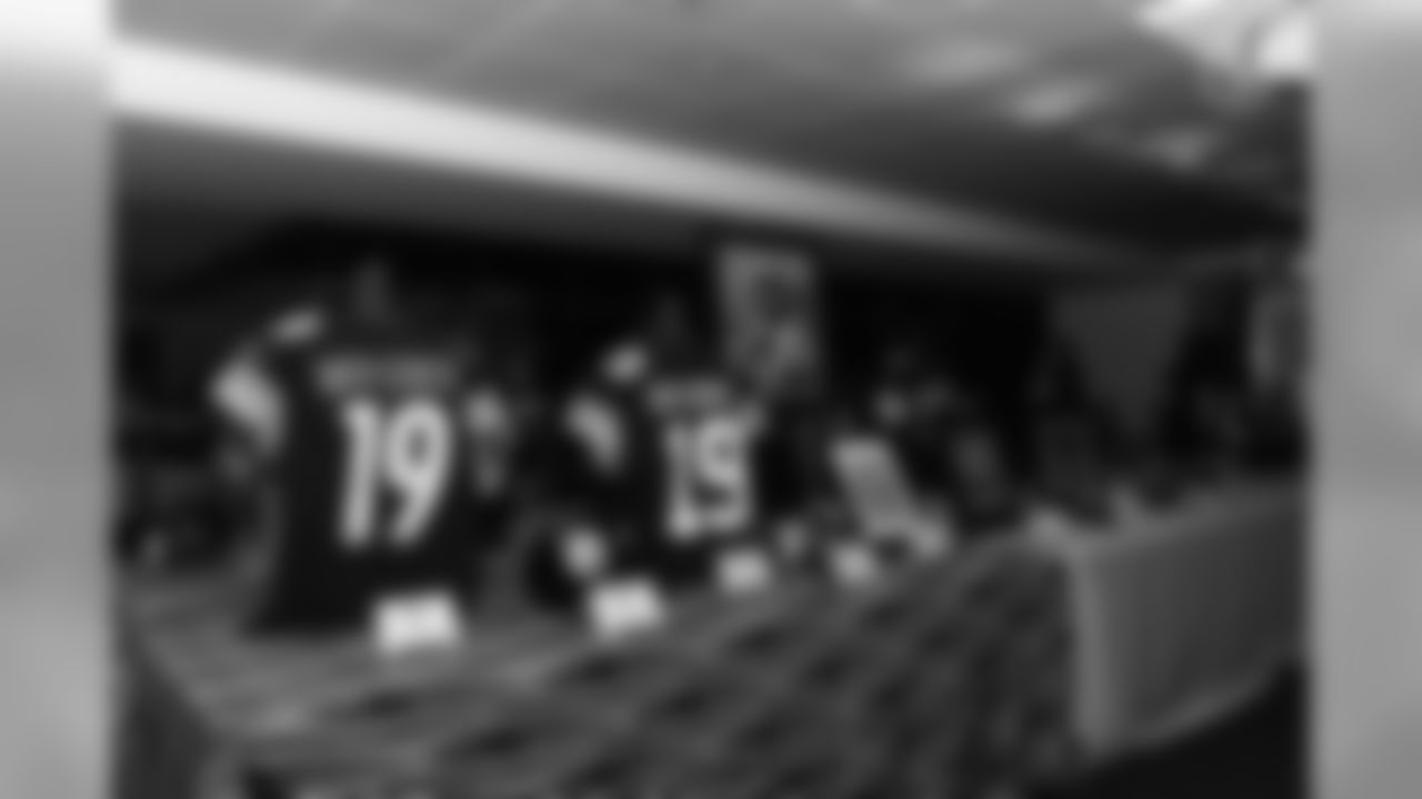 2019_AlumniDinner_1109rm_00008