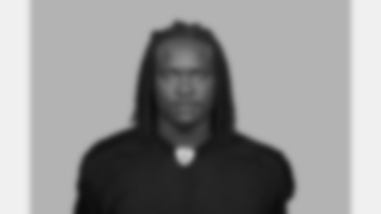 LB Melvin Ingram III - No. 8
