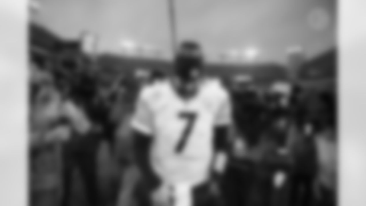Pittsburgh Steelers quarterback Ben Roethlisberger (7) during a regular season game between the Pittsburgh Steelers and the Baltimore Ravens, Sunday, Jan. 9, 2022 in Baltimore, MD. The Steelers beat the Ravens 16-13 in OT. (Caitlyn Epes / Pittsburgh Steelers)