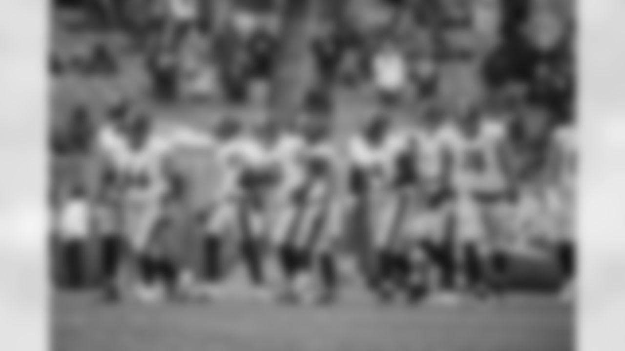 The Pittsburgh Steelers offense during a regular season game between the Pittsburgh Steelers and the Cleveland Browns, Sunday, Jan. 3, 2021 in Cleveland, OH. The Browns defeated the Steelers 24-22. (Karl Roser / Pittsburgh Steelers)