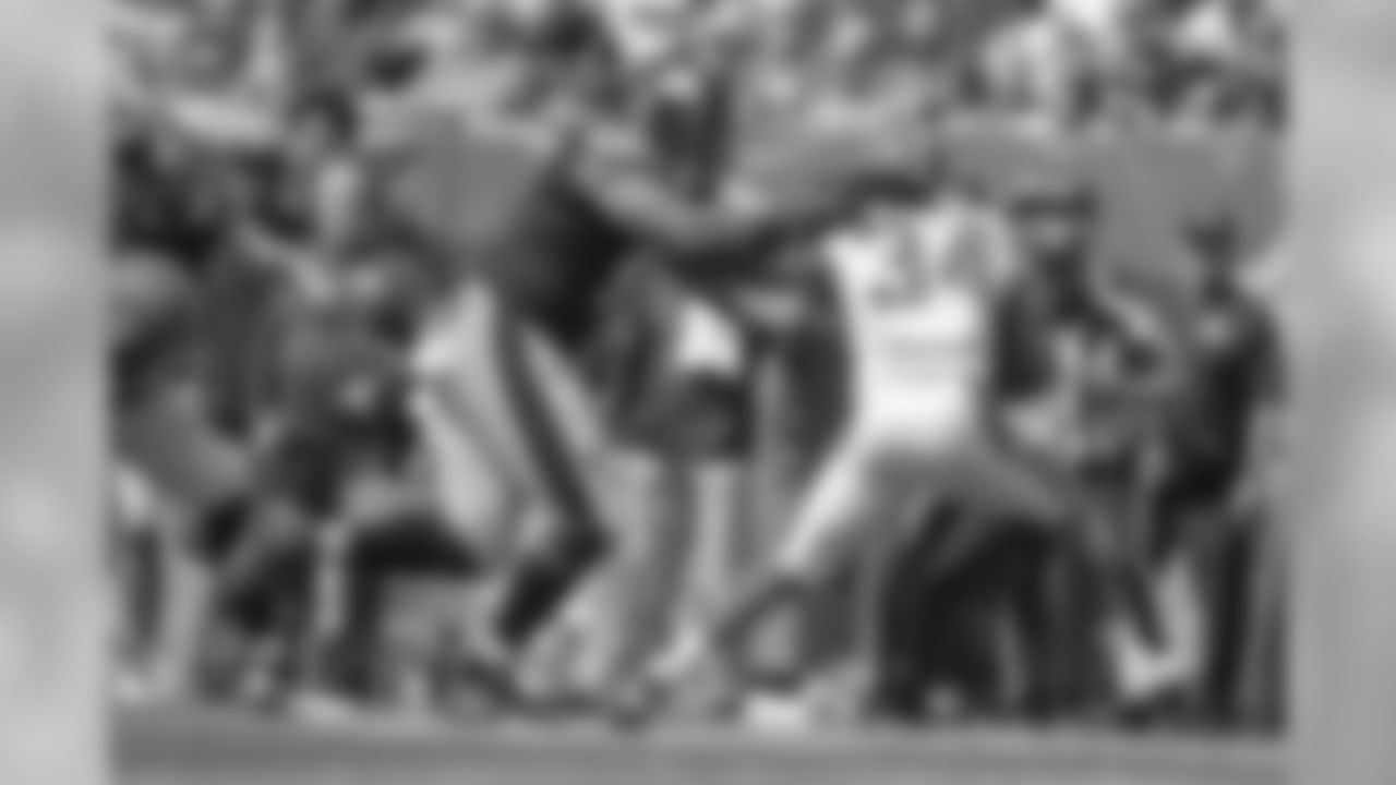 A 2017 Regular Season game between the Pittsburgh Steelers and the Cleveland Browns on Sunday September 10, 2017. The Steelers defeated the Browns 21-18.