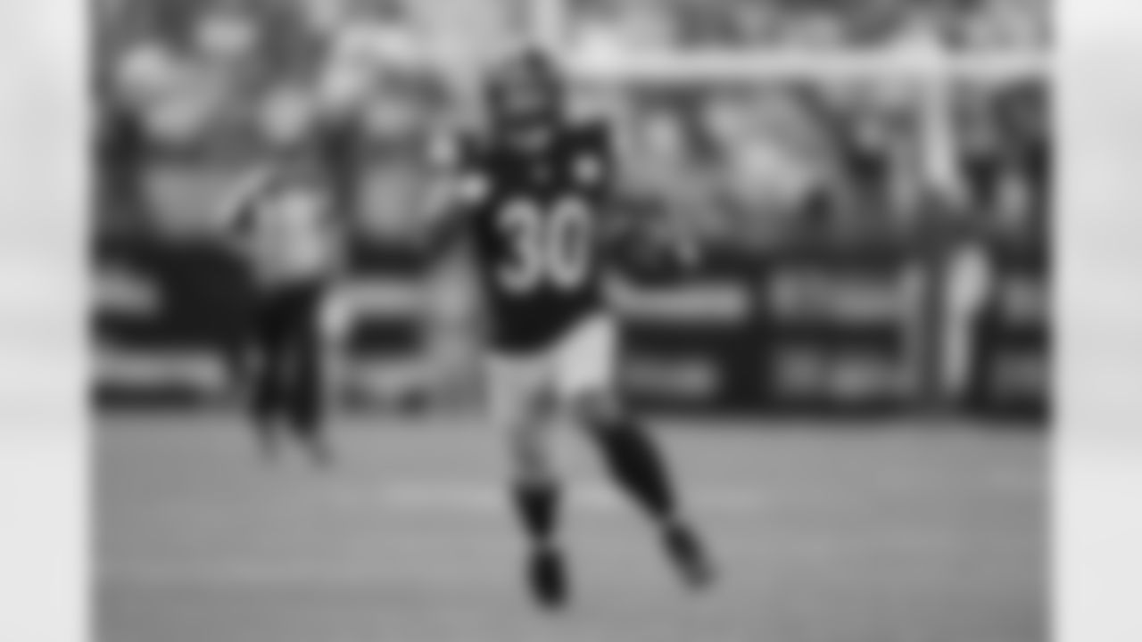 Pittsburgh Steelers running back Jaylen Warren (30) during a preseason game between the Pittsburgh Steelers and the Buffalo Bills, Saturday, Aug. 19, 2023 in Pittsburgh, PA. (Karl Roser / Pittsburgh Steelers)