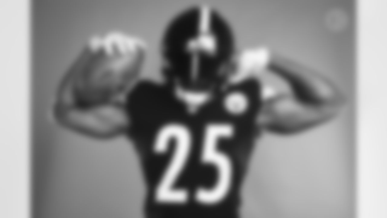 Pittsburgh Steelers safety Antoine Brooks Jr. (25) poses for a photo during the Steelers 2021 media day, Saturday, July 24, 2021 in Pittsburgh, PA. (Caitlyn Epes / Pittsburgh Steelers)