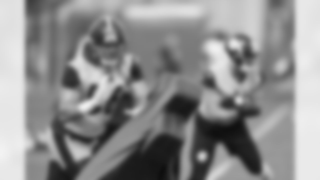 Pittsburgh Steelers linebacker Alex Highsmith (56) during practice at the UPMC Rooney Sports Complex preparing for a Week 8 matchup against the Jacksonville Jaguars Thursday, Oct. 26, 2023 in Pittsburgh, PA. (Karl Roser / Pittsburgh Steelers)