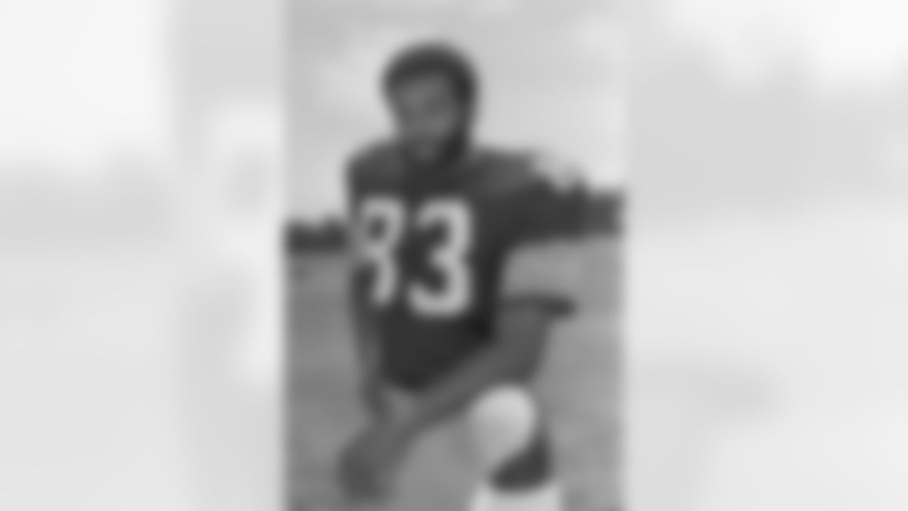 4. Theo Bell (1976, 1978-1980) - 1,259 yards