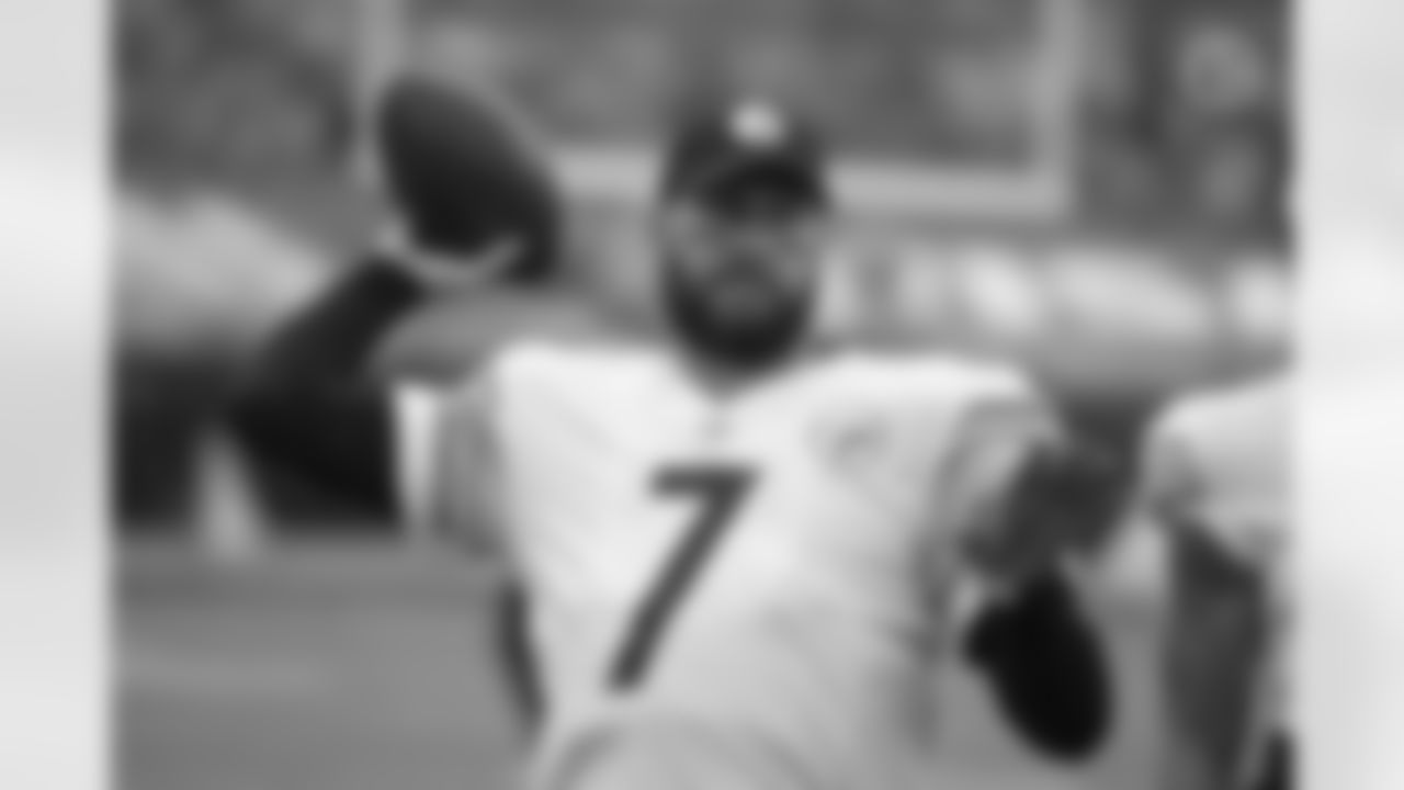 Pittsburgh Steelers quarterback Ben Roethlisberger (7) during a regular season game between the Pittsburgh Steelers and the Baltimore Ravens, Sunday, Nov. 1, 2020 in Baltimore, MD. The Steelers defeated the Ravens 28-24. (Karl Roser / Pittsburgh Steelers)