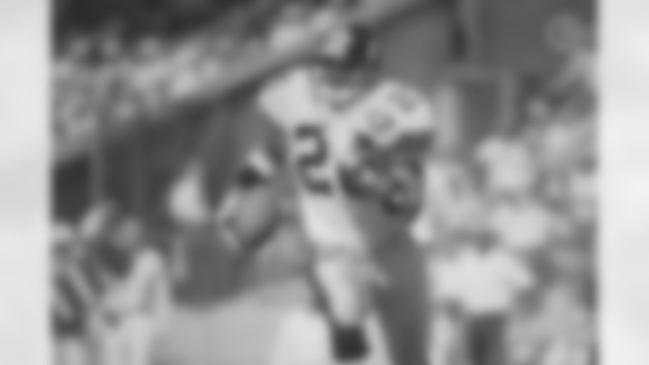 1. Rod Woodson (1987-1996) - 2,362 yards