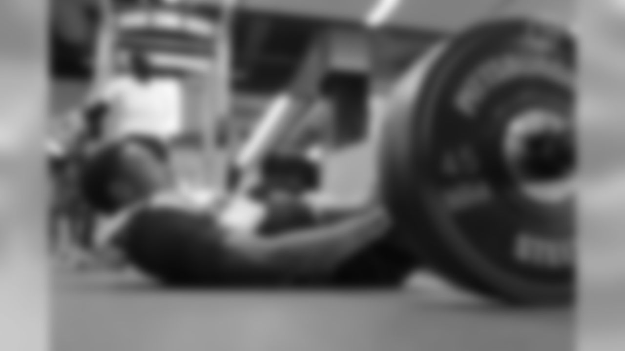 The Pittsburgh Steelers got underway with Phase One of the voluntary offseason workouts at the UPMC Rooney Sports Complex.