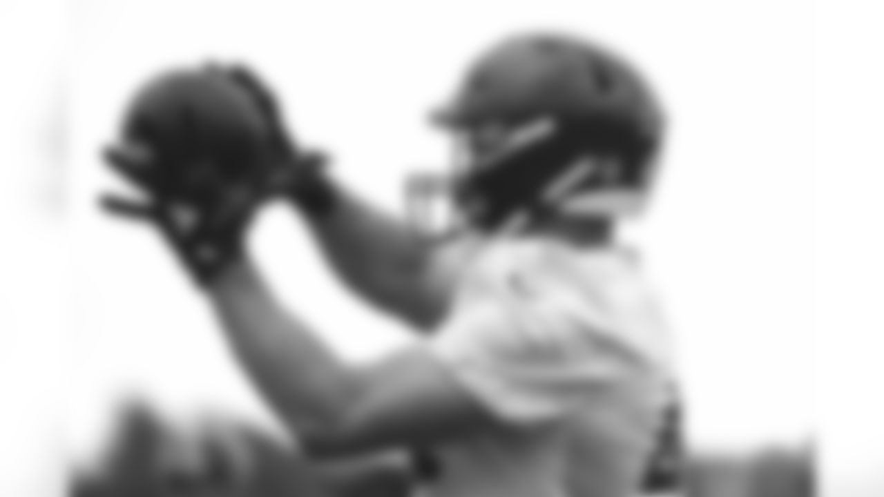 Pittsburgh Steelers fullback Derek Watt (44) participates in the Organized Team Activities (OTAs), Wednesday May 26, 2021 at the UPMC Rooney Sports Complex. (Caitlyn Epes / Pittsburgh Steelers)