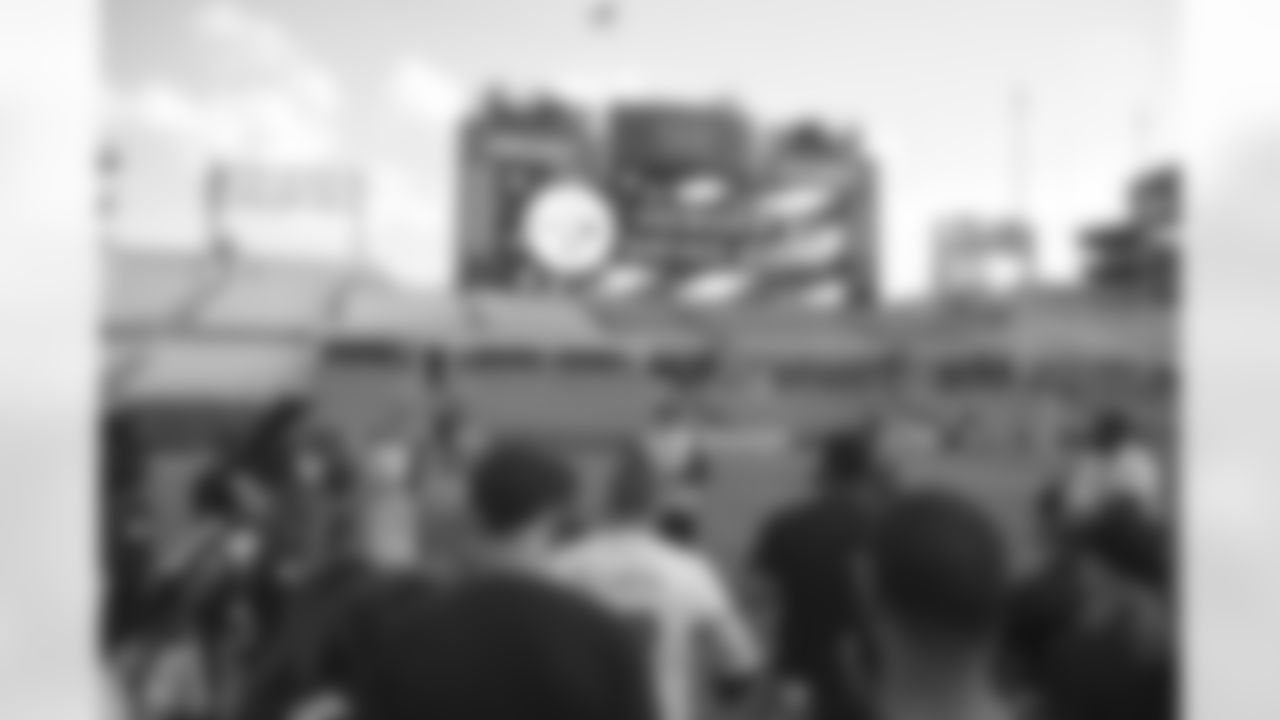 The Steelers hosted Heroes at Heinz Field, giving back to veterans, Tuesday, Sept. 7, 2021. (Caitlyn Epes / Pittsburgh Steelers)