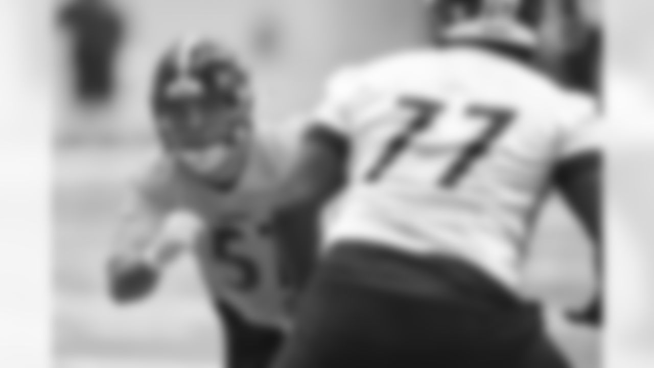 Pittsburgh Steelers linebacker Nick Herbig (51) participates in the Steelers rookie minicamp at the UPMC Rooney Sports Complex, Saturday, May 13, 2023 in Pittsburgh, PA. (Karl Roser / Pittsburgh Steelers)