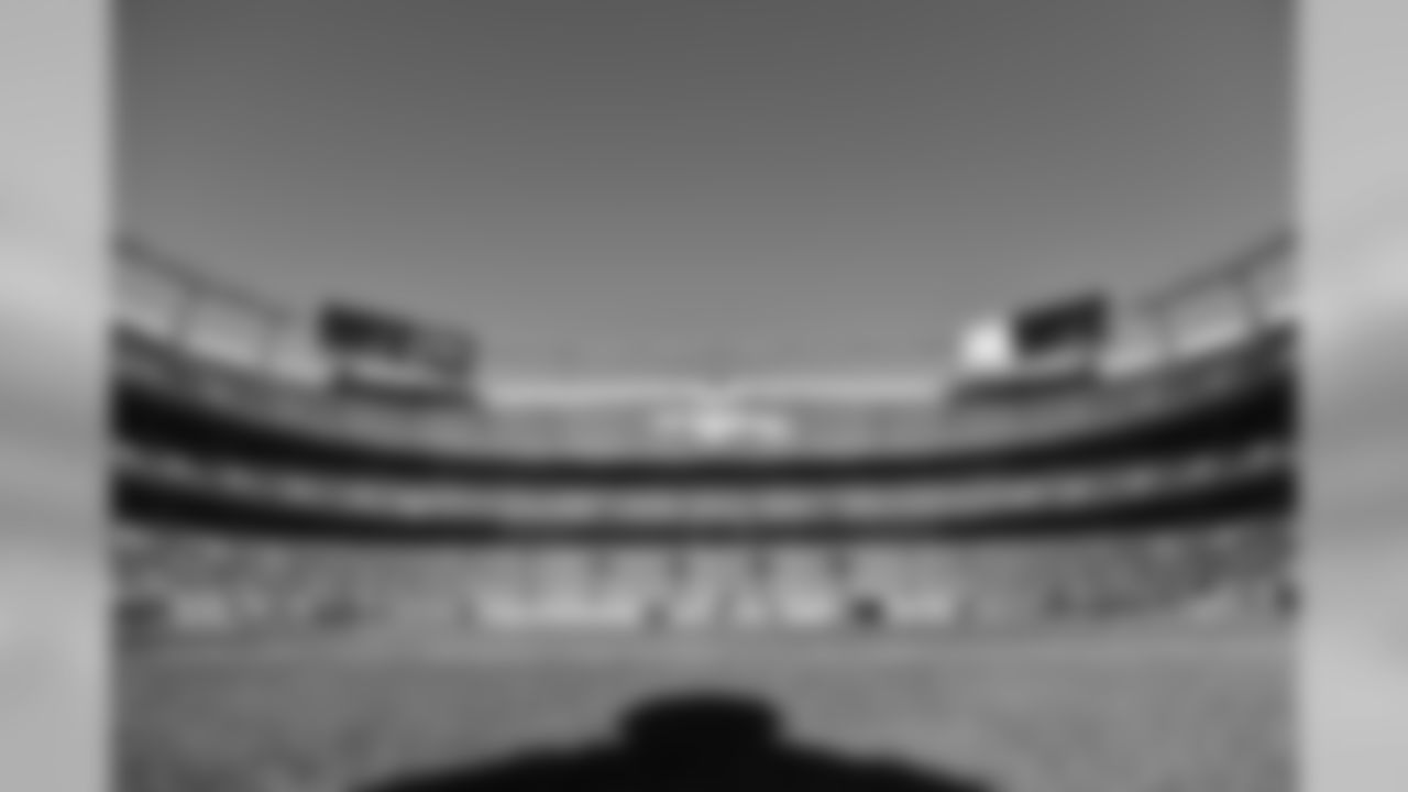 A 2018 Regular Season game between the Pittsburgh Steelers and the Denver Broncos on Sunday, November 25, 2018.