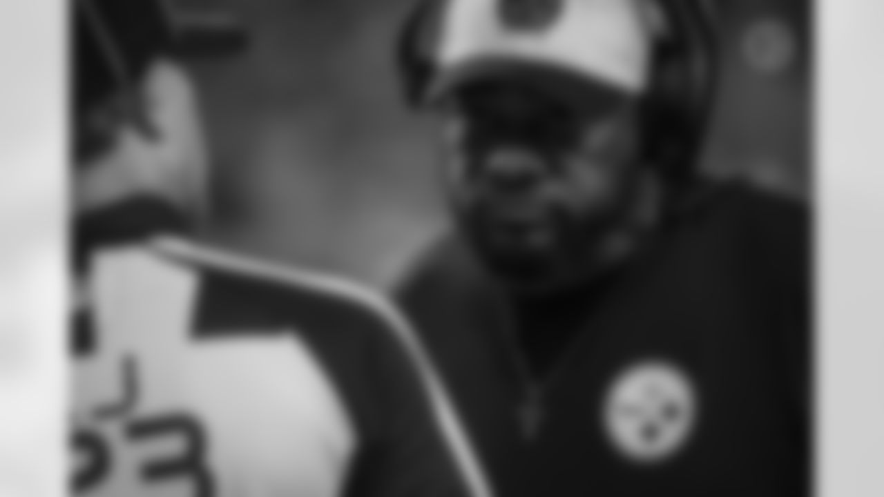 Pittsburgh Steelers Head Coach Mike Tomlin during a Hall of Fame game between the Pittsburgh Steelers and the Dallas Cowboys, Thursday, Aug. 5, 2021 in Canton, OH. (Caitlyn Epes / Pittsburgh Steelers)