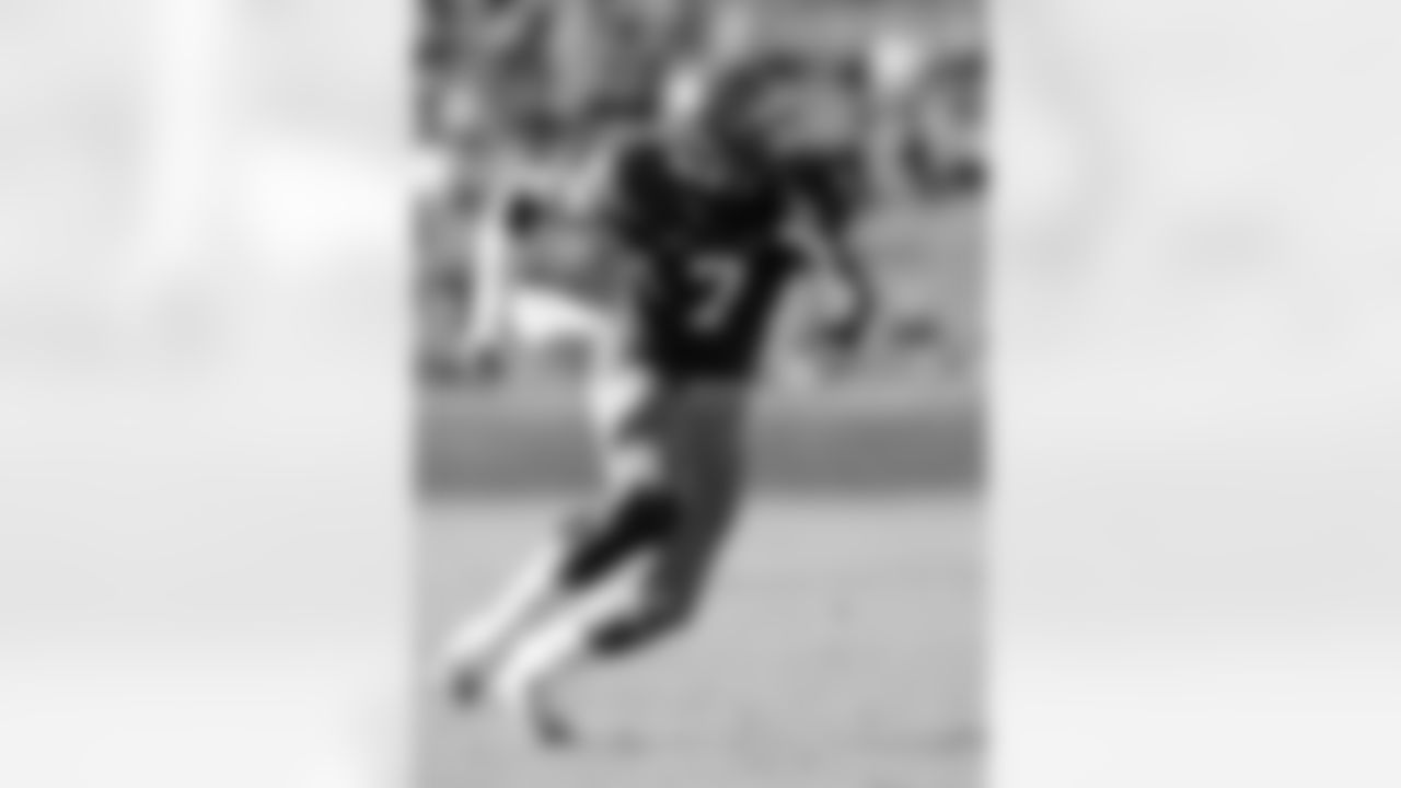 Eli Harold
