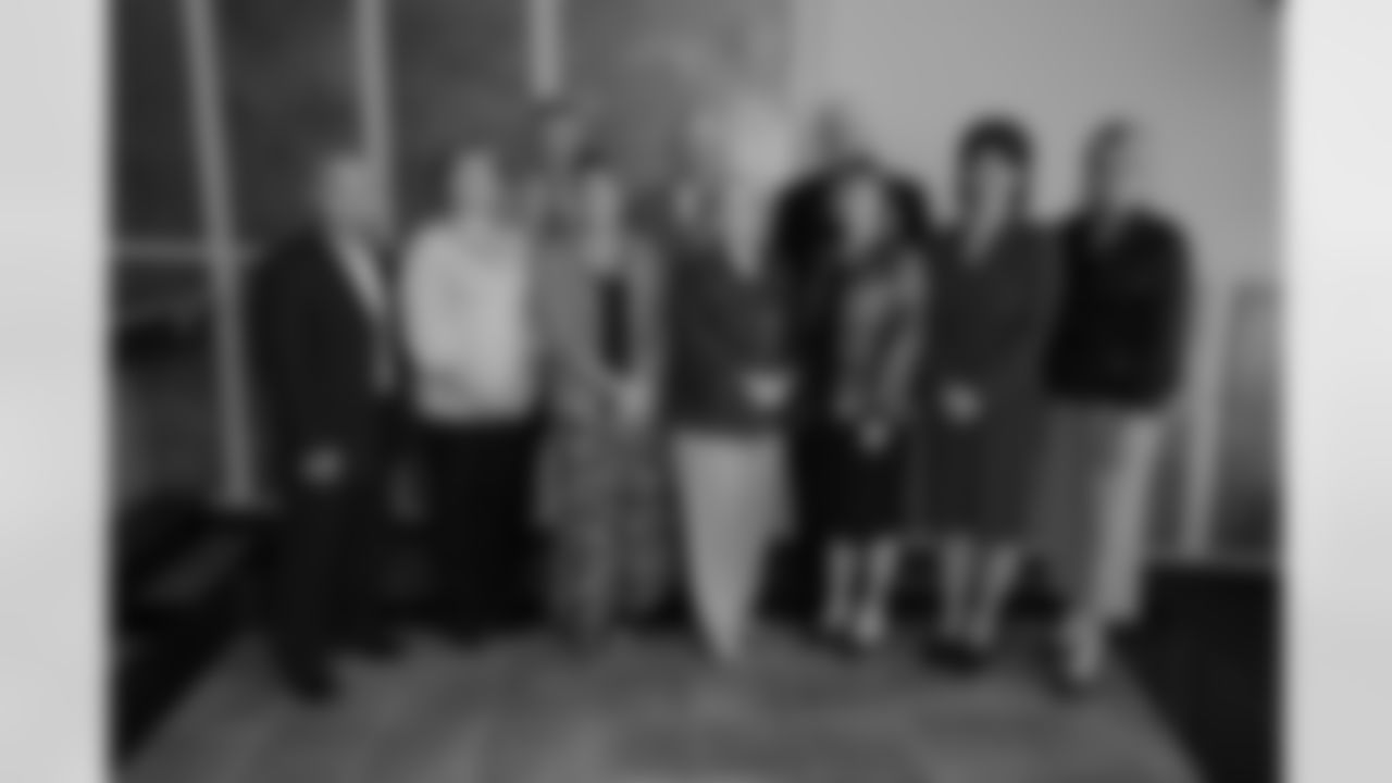 08_CaringTeam_Luncheon_dh_65