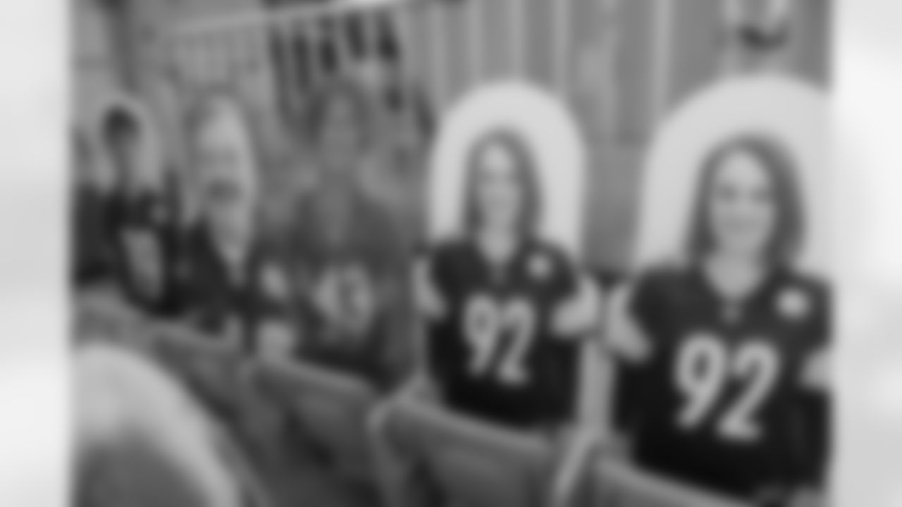 Fan cutouts at Heinz Field on Friday, Nov. 13, 2020 in Pittsburgh, PA. (Caitlyn Epes / Pittsburgh Steelers)
