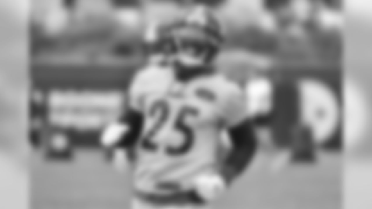 Artie Burns