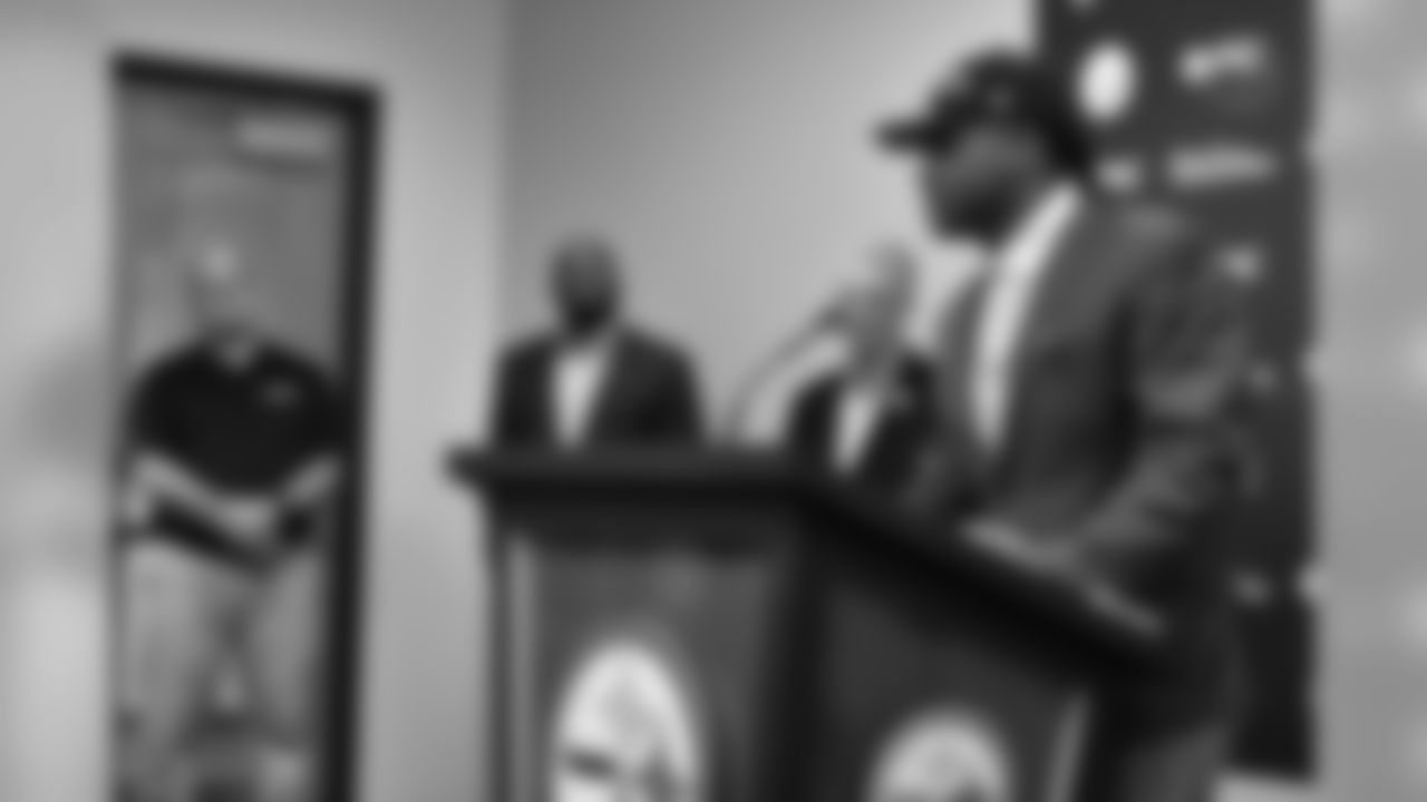 The Pittsburgh Steelers take part in the 2019 NFL Draft at the UPMC Rooney Sports Complex.